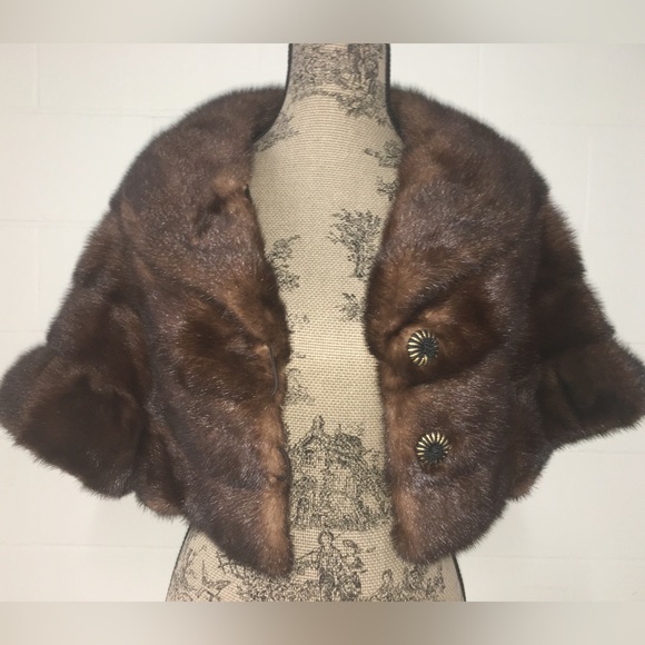Vintage Brown Fur Stole - Picture 4 of 17